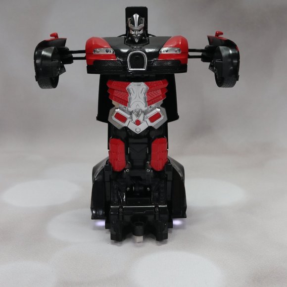 Deformed Car - Picture 7 of 12